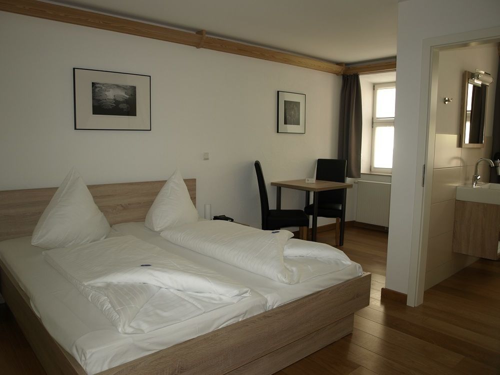 Hotel Gasthaus Zur Sonne Dinkelsbühl Zewnętrze zdjęcie